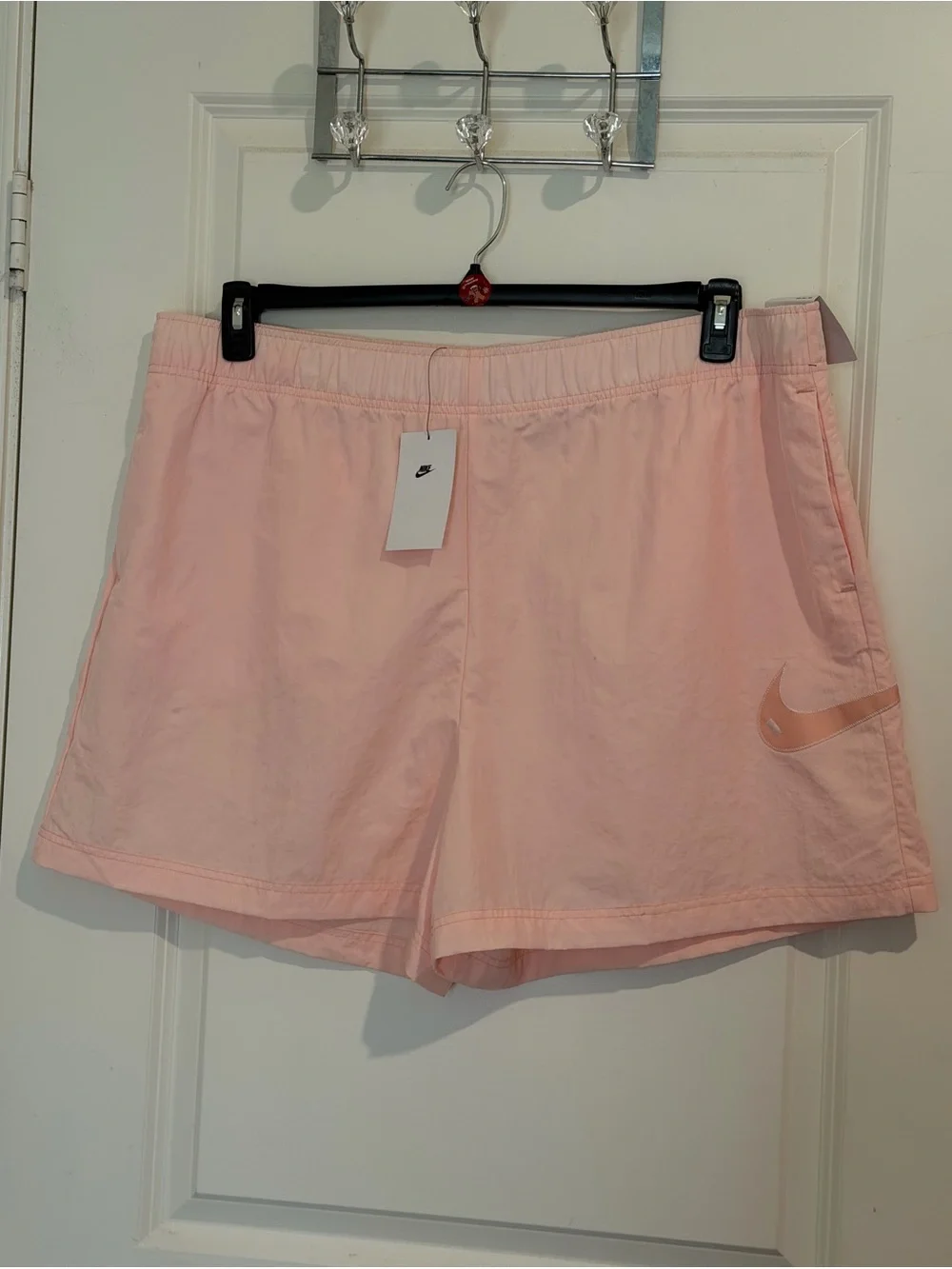 Nike Women's Pink Sportswear Swoosh Woven High-Rise Easy Shorts size XXL NWT